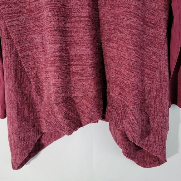 LOGO by Lori Goldstein Women's V-Neck Sweater in Deep Red - Picture 9 of 12